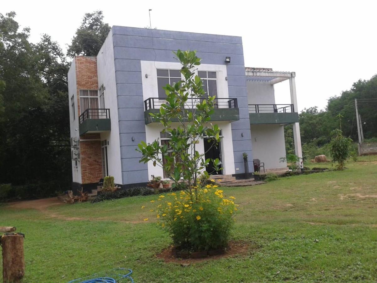 Peacock Resort Anuradhapura Exterior photo